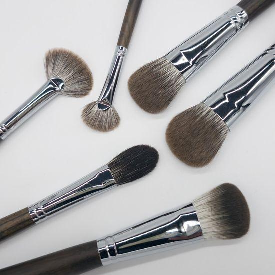 

Luvwa Blusher & Highlighter Brush (Choose 1 out of 6 types) F109O Small Cream & Powder Blusher