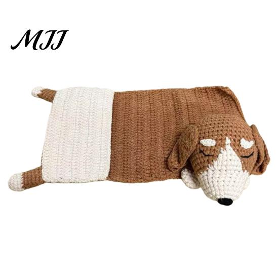 Sofa Storage Bag Soft Wool Dog Shape Hand Woven Shaped Pillow with Built-in Cup Holder Winter Accessory