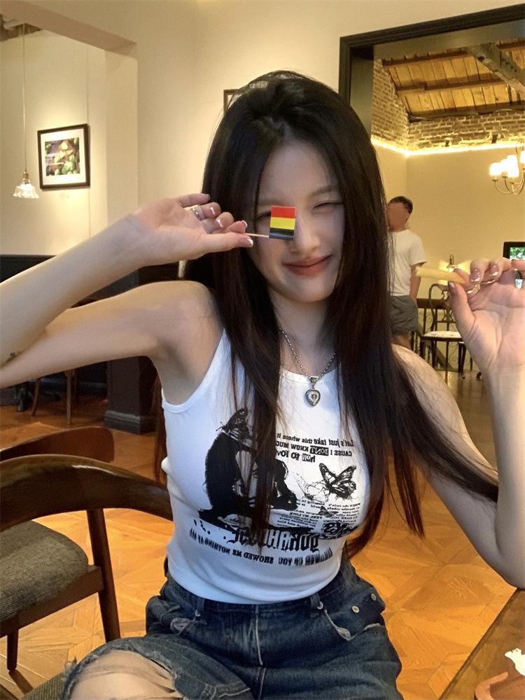 

Women s Summer Sleeveless Letter Print Crop Tank Top - Slim Fit Camisole S