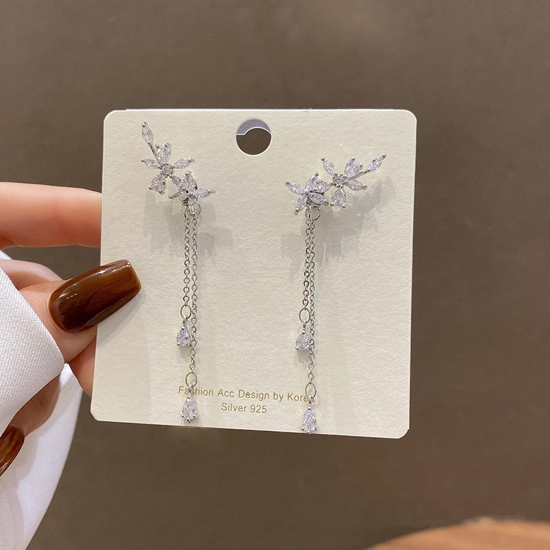 S silver needle tassel zircon earrings female Korean super fairy flower earrings design sense Internet celebrity ears