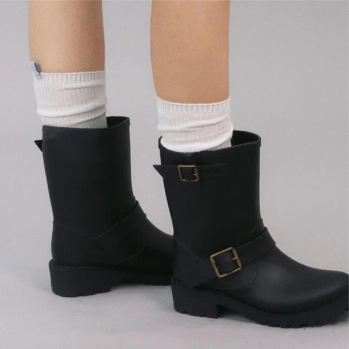 LIGHT KNEE SOCKS _ WHITE