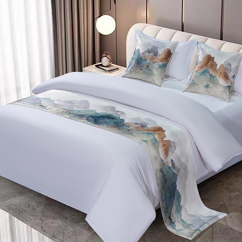 High-grade Embroidery Bed Runners Golden Red Bed Flag Covers Pillowcases Bedding Home Hotel Decor New Chinese Satin Throw Runner