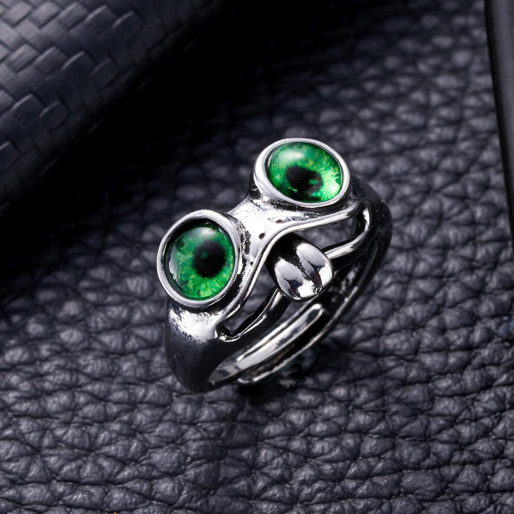 Funny Tongue Out Frog Animal Rings For Men Women Vintage Green Blue Eyes Silver Plated Opening Ring Goth Fashion Party Jewelry