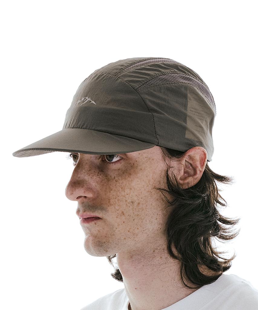 Koldeuwom Air Mesh Cap (Khaki Brown)