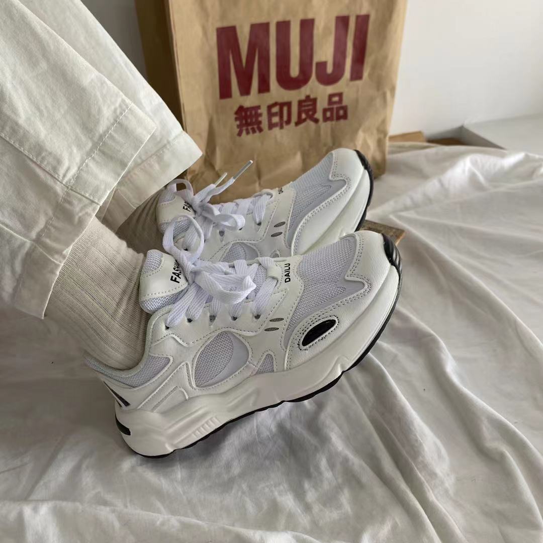 

2024 Баскетбольні черевики для чоловіків, дихаючі кросівки для пар на платформі, жіночі повсякденні кросівки для бігу 40