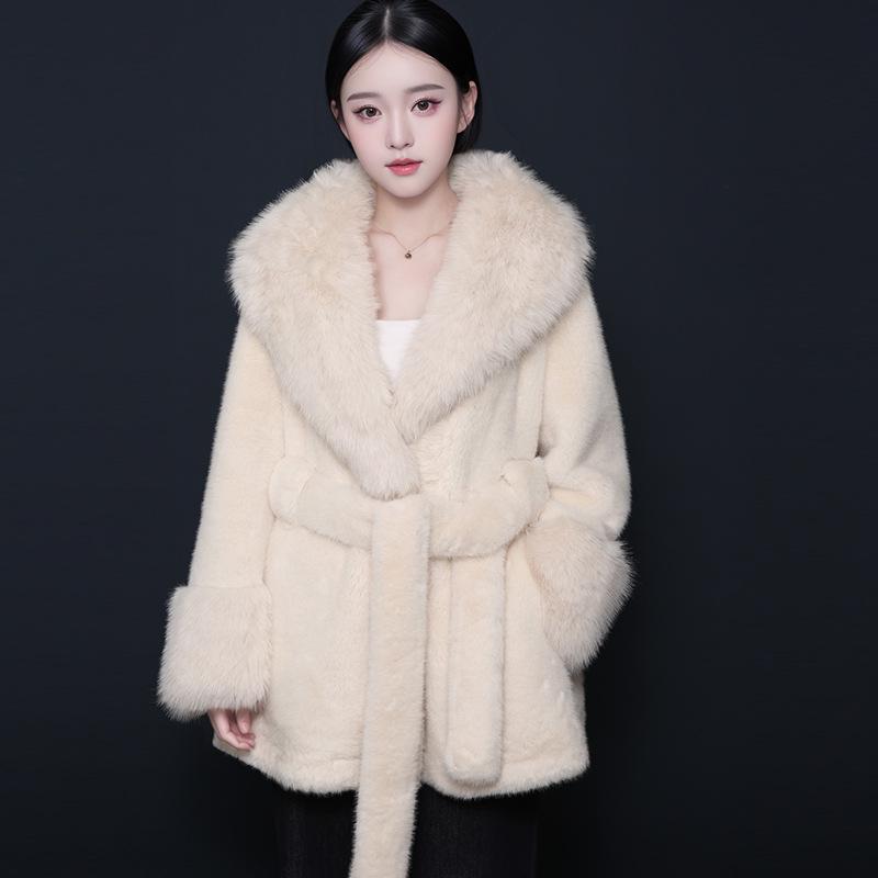 2025 Fall/Winter Plush Coat: Thick, Warm, and Slim-Fit with Belt & Large Fur Collar