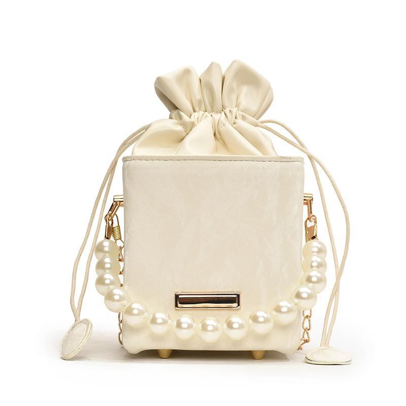Summer Small Bag 2025 New Casual and Beautiful Bucket Bag Casual Simple Messenger Bag Pearl Portable Women's Bag