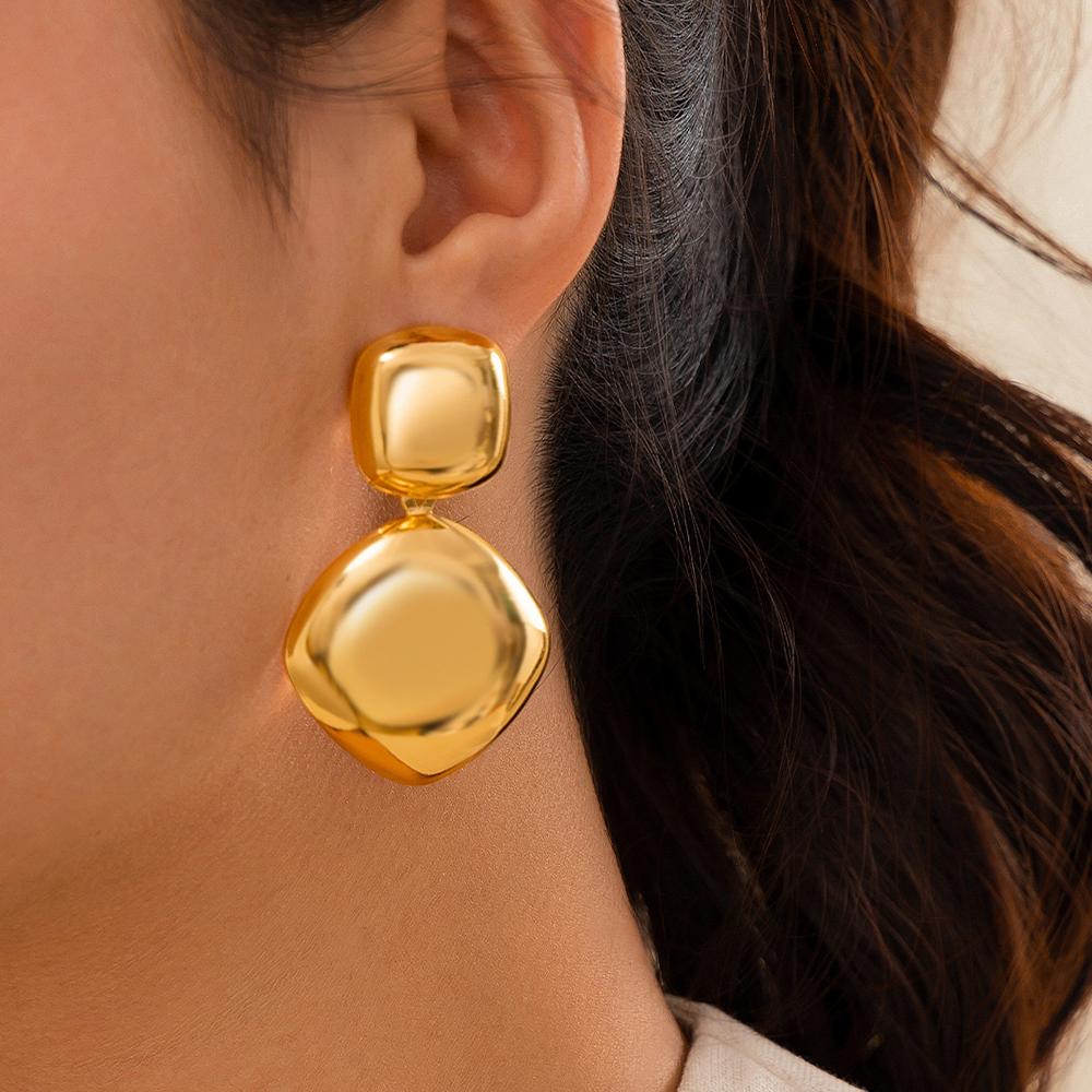 

Punk Irregular Geometric Ball Pendant Drop Earrings for Women 2026 Trend Goth Piercing Earrings Steampunk Jewelry Accessories