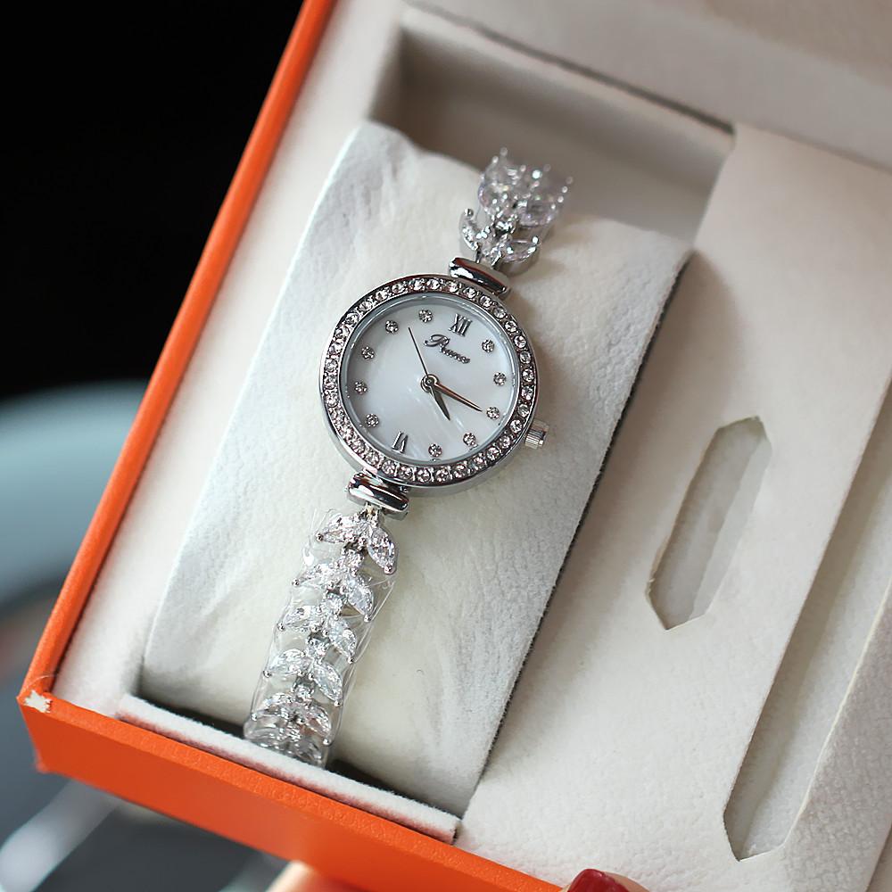 Ladies Watch Fashion Fishbone Chain Quartz Waterproof Watch Pointer Diamond Bracelet Watch Female