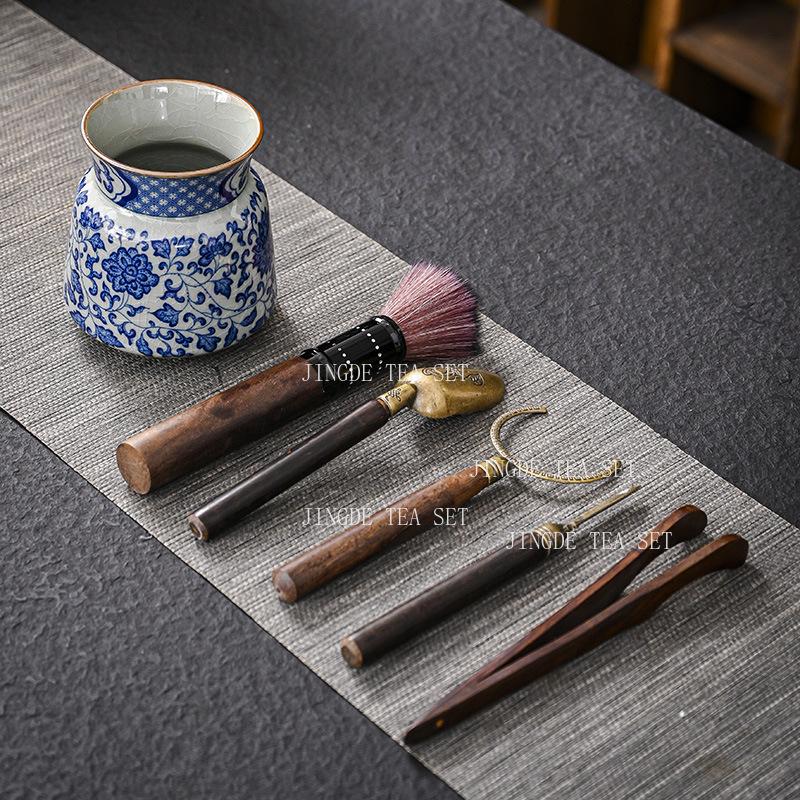 Blue and White Porcelain Tea Ceremony Accessories Ceramic Kung Fu Tea Utensils Mountains and Waters The 6 Heroes Teaware