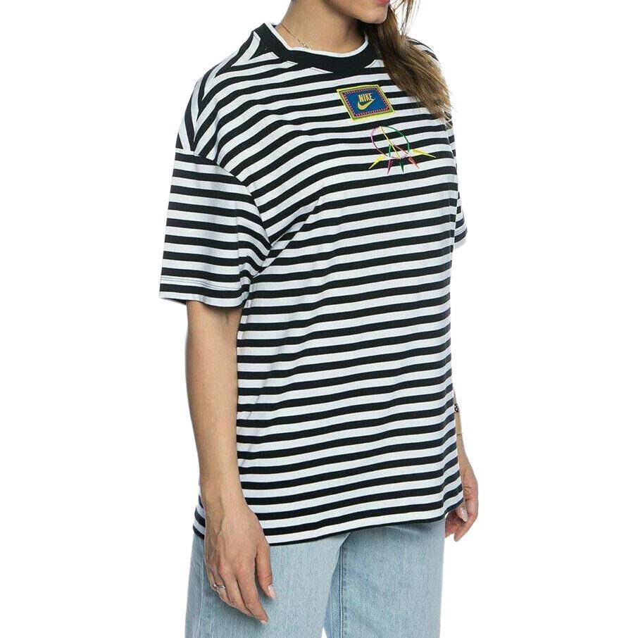 Women's Nike T-Shirts Women's Black Crew Neck