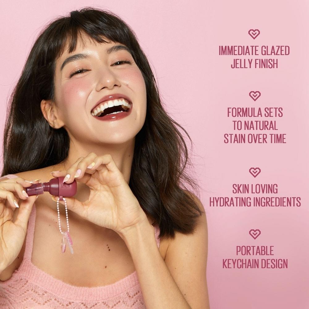 Kaja Jelly Charm Glazed Lip Stain   Blush With Keychain 0.17 Oz   5 G 02 Squeeze Guava Soft Plum Pink