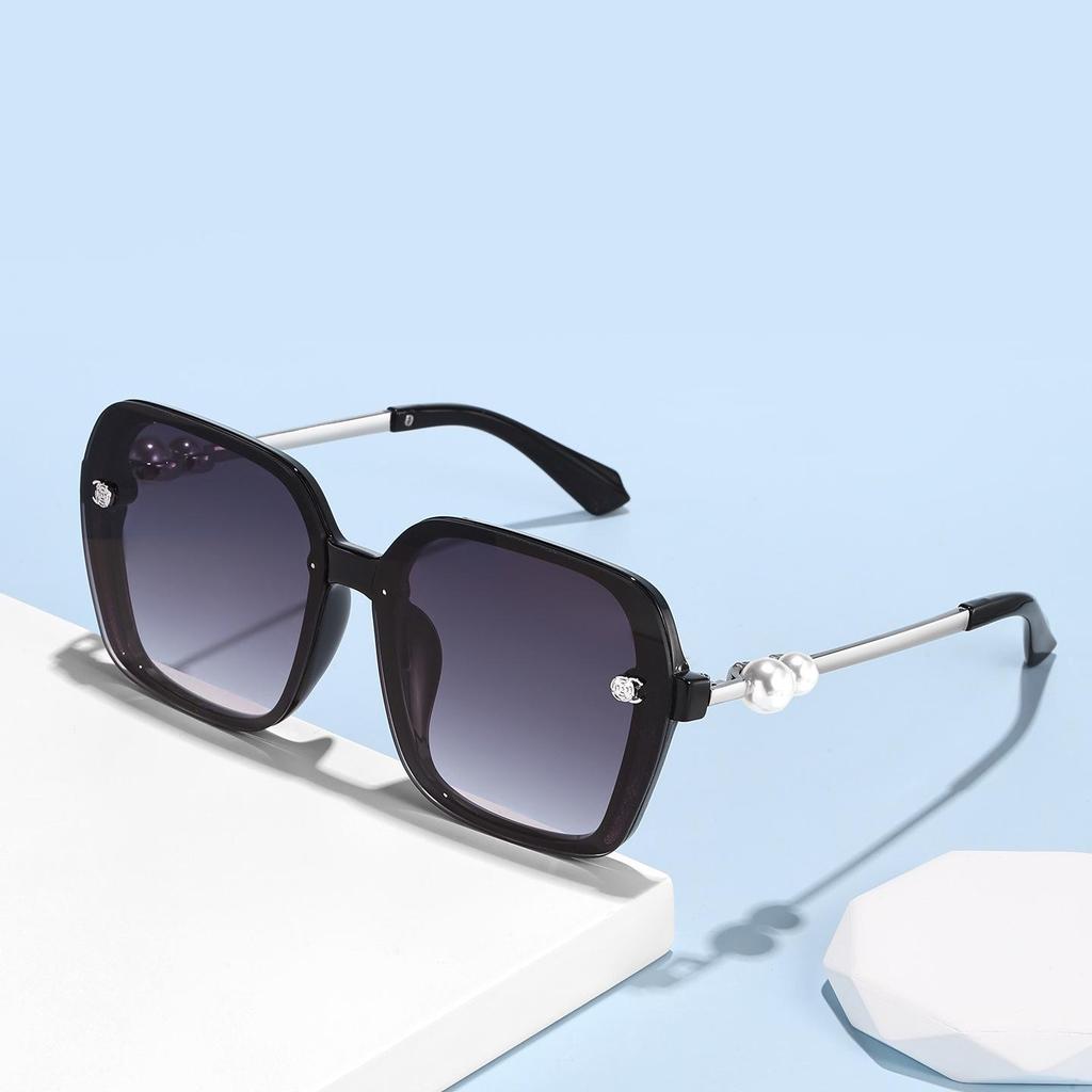 Light Luxury Polarized Camellia Pearl Women's UV-Blocking Sunglasses