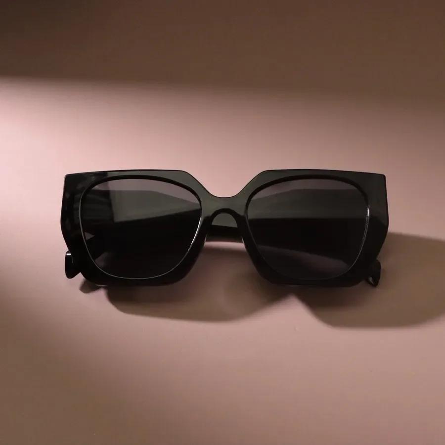 Fashion Big Frame Sunglasses Women Men Geometric Square Designer Sun Glasses Male Female Brand Lovely Travel