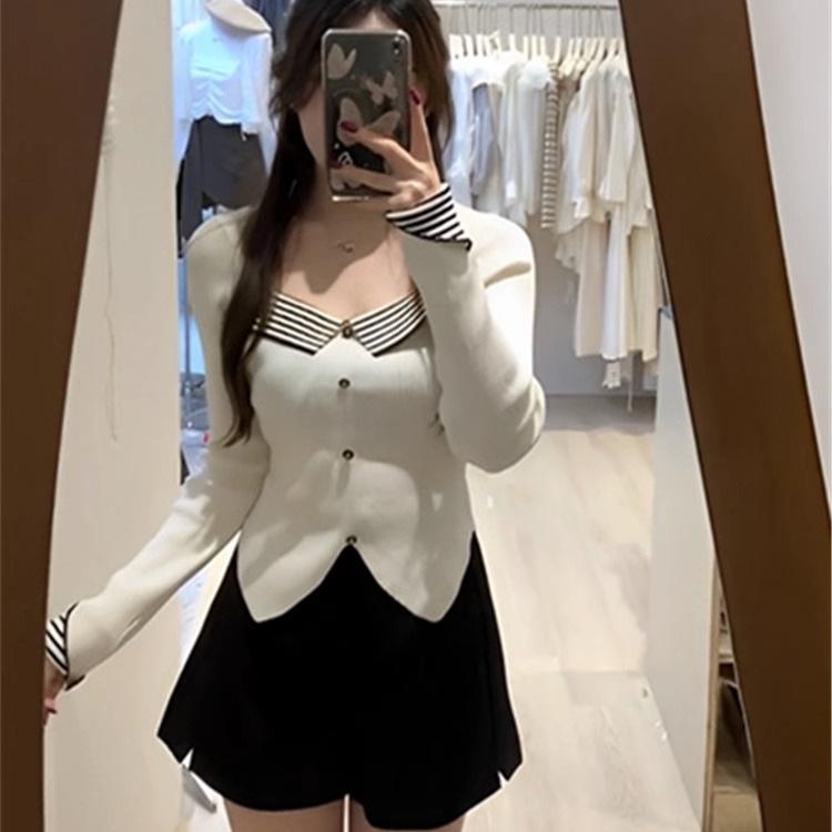 

Женские топы с квадратным воротником в стиле французский шик: Нишевый дизайн, стиль ранней осени, высококачественные, тонкие и мягкие свитера One Size белый