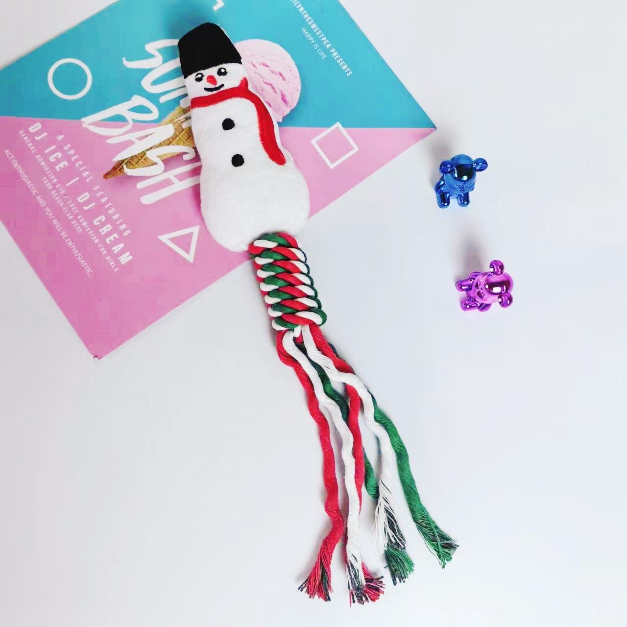 

Pet Santa Gift Toys Dog Grinding Teeth Cleansing Bite Resistant Plush Toys Christmas Snowman Dog Toys Plush Bite Resistant Toy
