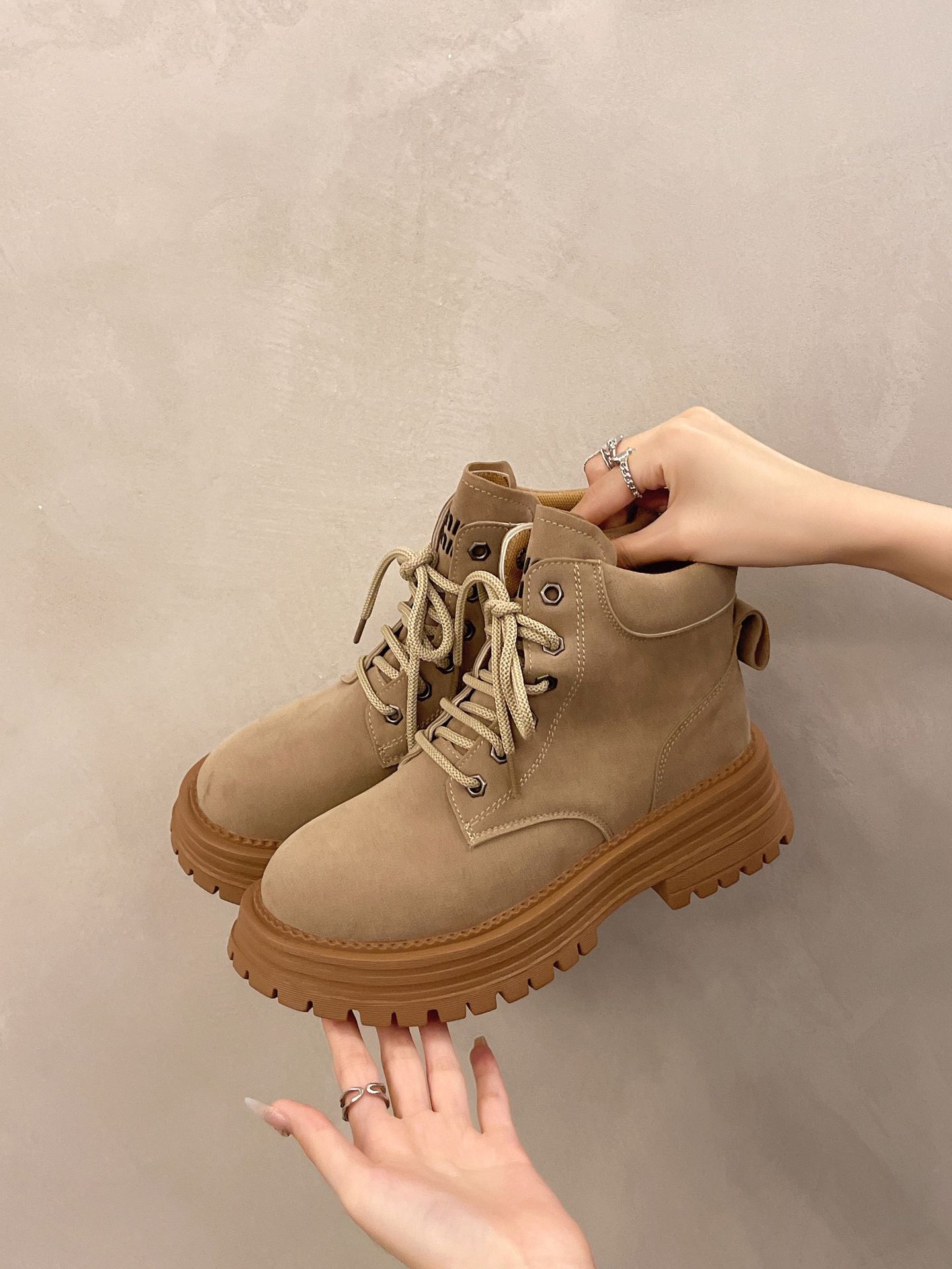 

МОДНЕ ВЗУТТЯ Чоловічі дихаючі спортивні кросівки Спортивне взуття для бігу Відкритий жіночий теніс Тренажер для тренажерного залу 42 хакі