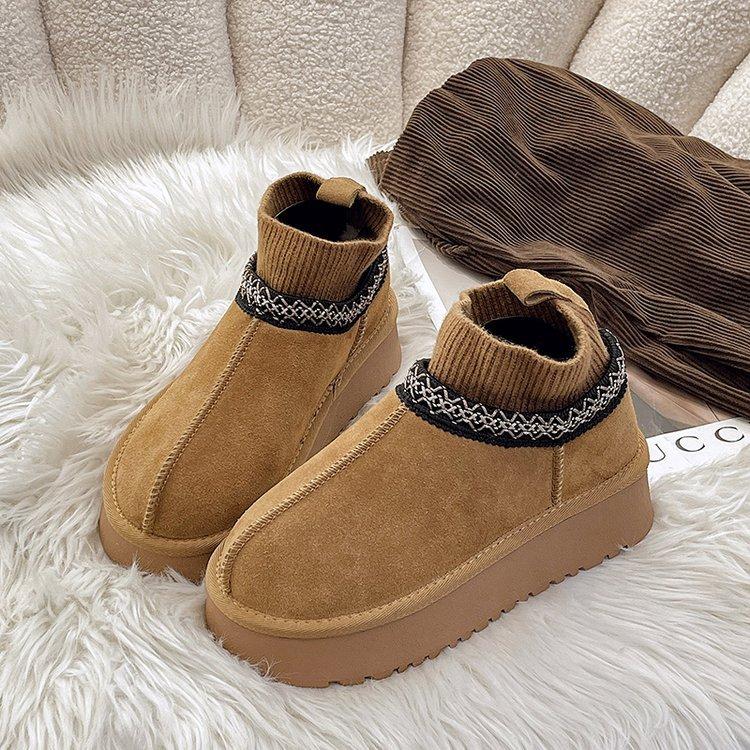 

Cowhide version~ thick-soled snow boots women s 2024 winter new velvet fur integrated cotton boots non-slip Northeast large cotton shoes 40 малиновый