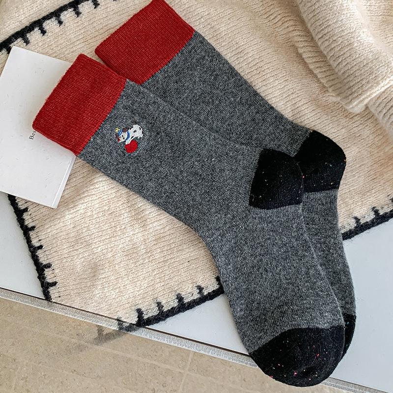 Children's Wool Socks for Autumn and Winter, Thick and Warm Cotton Socks, Cute Apple and Dog Cartoon Embroidered Cashmere Puff Socks