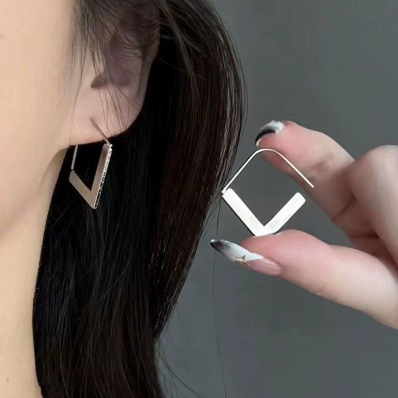 Geometric Square Drop Earrings for Women Vintage Simple Line Hoop Earrings Punk Fashion Casual Versatile Ear Jewelry Wholesale