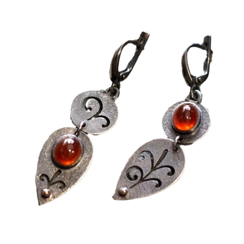 Vintage old alloy engraved metal personality earrings medium ancient red gemstone asymmetric earrings earrings women