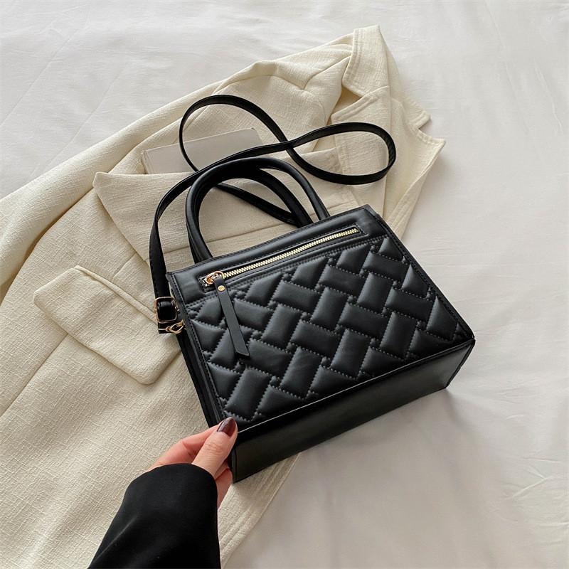 

Chic And Stylish 2024 Spring New Korean Style Shoulder Bag Street Fashion Crossbody Bag Women Casual Pu Handbag чёрный