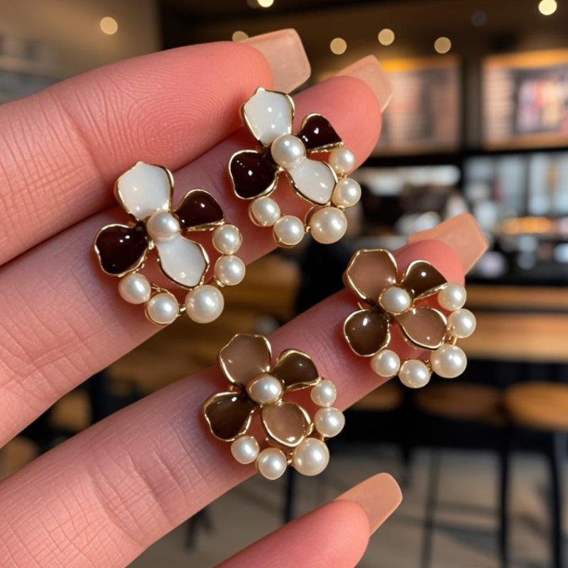 Super Fairy Versatile Drop Glaze Gardenia Stud Earrings Korean Sweet Temperament Flower Earrings Niche Ear Jewelry
