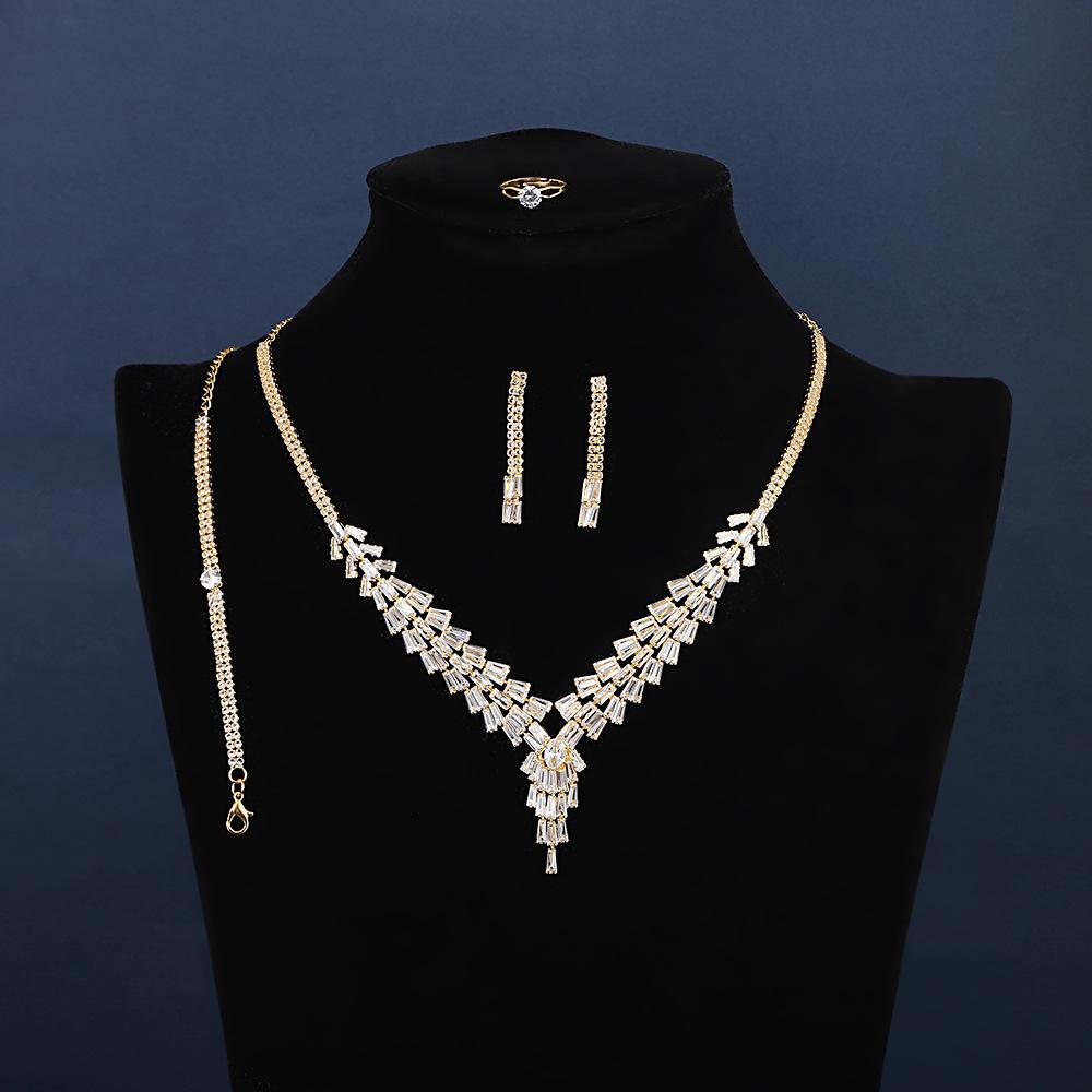 Super Fairy Zirconia Jewelry Set: Necklace, Silver Earrings, Bracelet & Ring - Simple Fashion