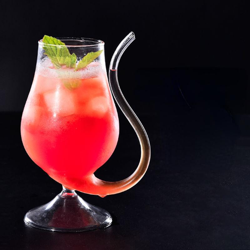 Nordisches Kreatives Cocktailglas Vampirbecher Whiskey Wein Milch Saft Glas mit Strohhalm für Heimparty Bar Club Eichhörnchenbecher