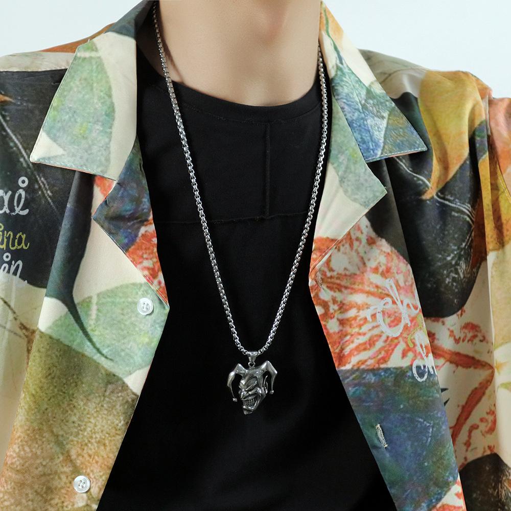 Clown Smiley Face Pendant Retro Men'S Necklace