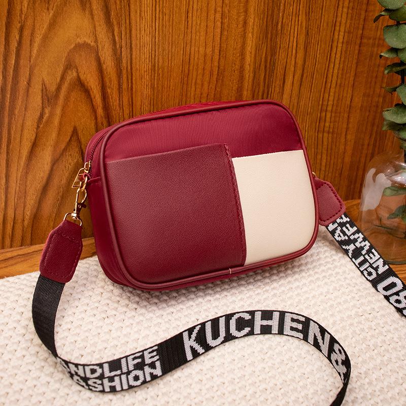 New Color Matching Women's Bag Casual Small Square Bag Shoulder Messenger Bag Contrasting Color Mobile Phone Bag Camera Bag One Piece