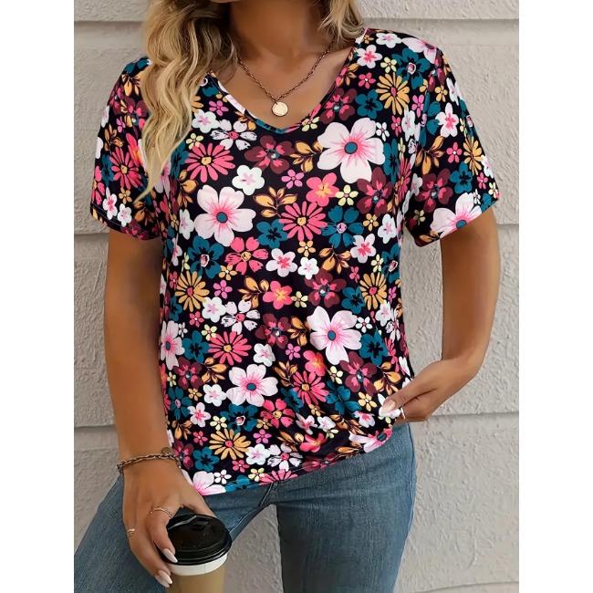 Summer V-neck 3D Retro Flower Printed Top Fashionable Casual Short Sleeved Women's T-shirts