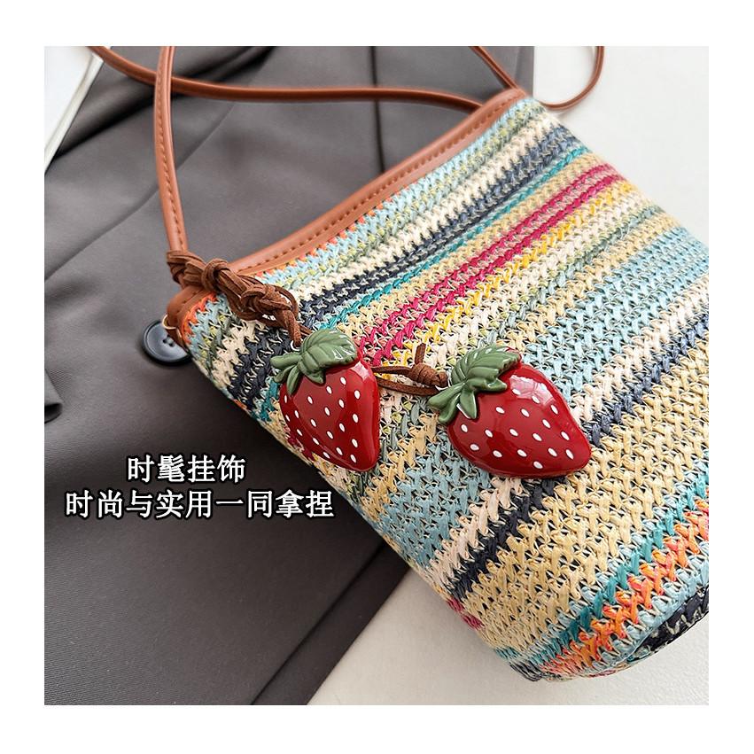 IELGY Hand-Woven Bag Seaside Vacation One-Shoulder Beach Cross-Body Bucket Bag