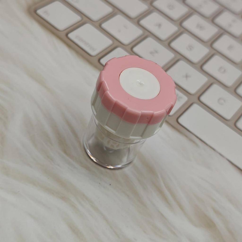 Portable Rotating Contact Lens Cleaner