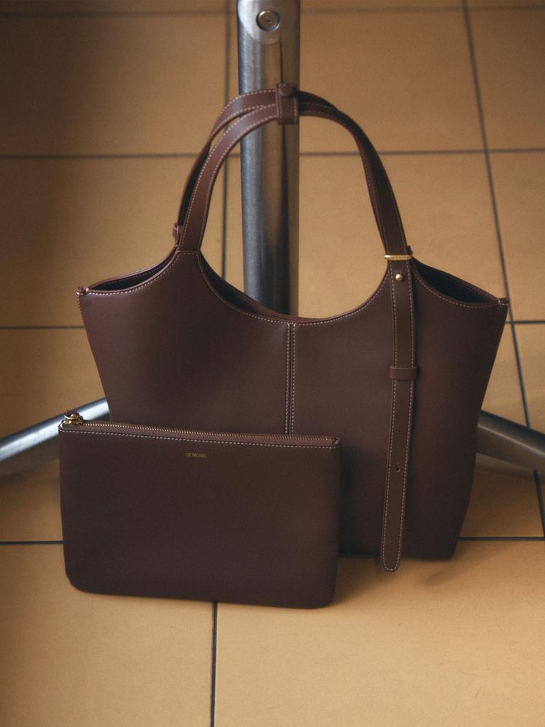 Demeriel 90 Veneta Bag Medium Wood Brown