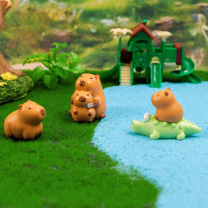 Mini Capybara Ornament Kapibala Crocodile Doll Micro Landscape Decoration Dollhouse Miniature Pond Decor Toy