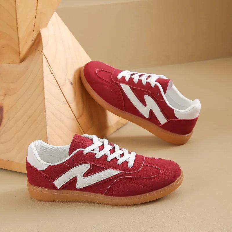 Fashion New Vintage Style Casual Women's Shoes Plus Size Color Block Sneakers Flat White Tenis Shoes with Rubber Sole for Adults