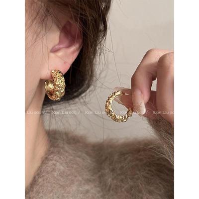 2025 Trendy Irregular Gold Earrings: High-End, Niche Design, Fashionable for Women