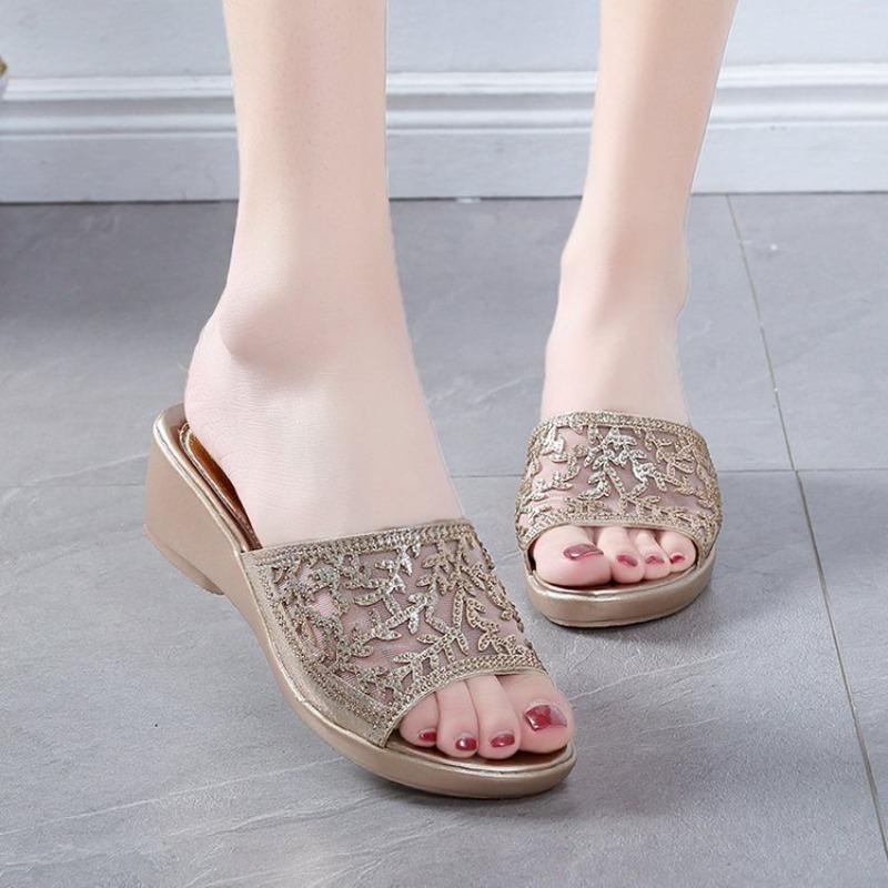 Klasické dámské pantofle na klínku Domácí pohodlné dámské sandály s otevřenou špičkou Letní krajkové pantofle Čtyři roční období Velká velikost 41