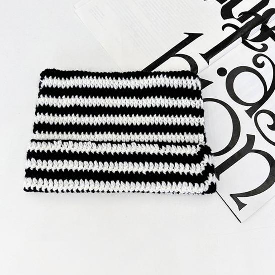 1 Morceau De Chapeau Tricoté À Oreilles De Chat, 1 Paire De S Rayés