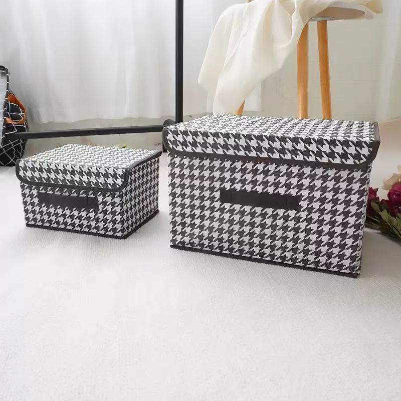 Tragbare staubdichte Aufbewahrungsbox aus Pappe mit Deckel für Kleidung und Spielzeug
