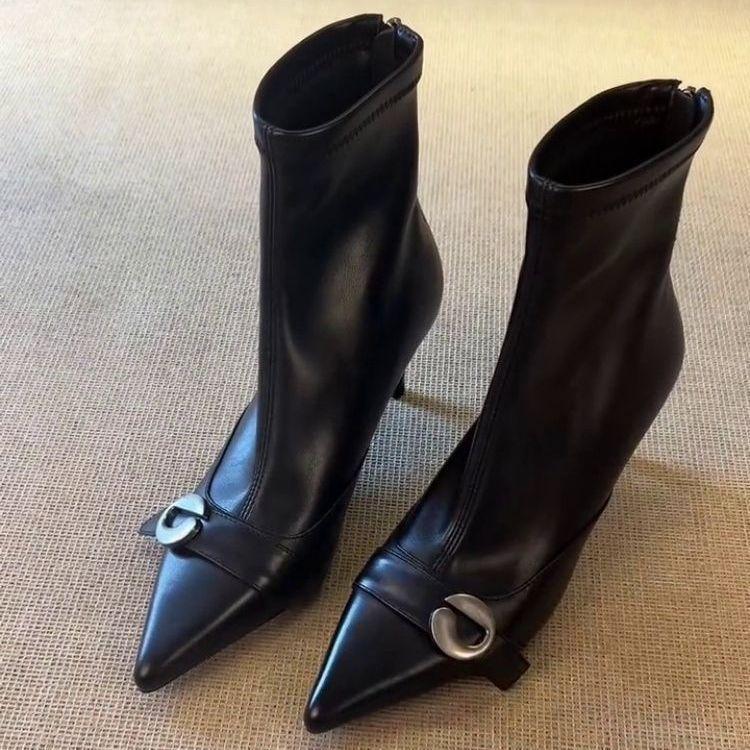 Niche Design Belt Buckle Pointed Head Thin Heel Short Boots Women's 2025 Autumn and Winter New Thin Rear Zipper High Heel Fashion Boots