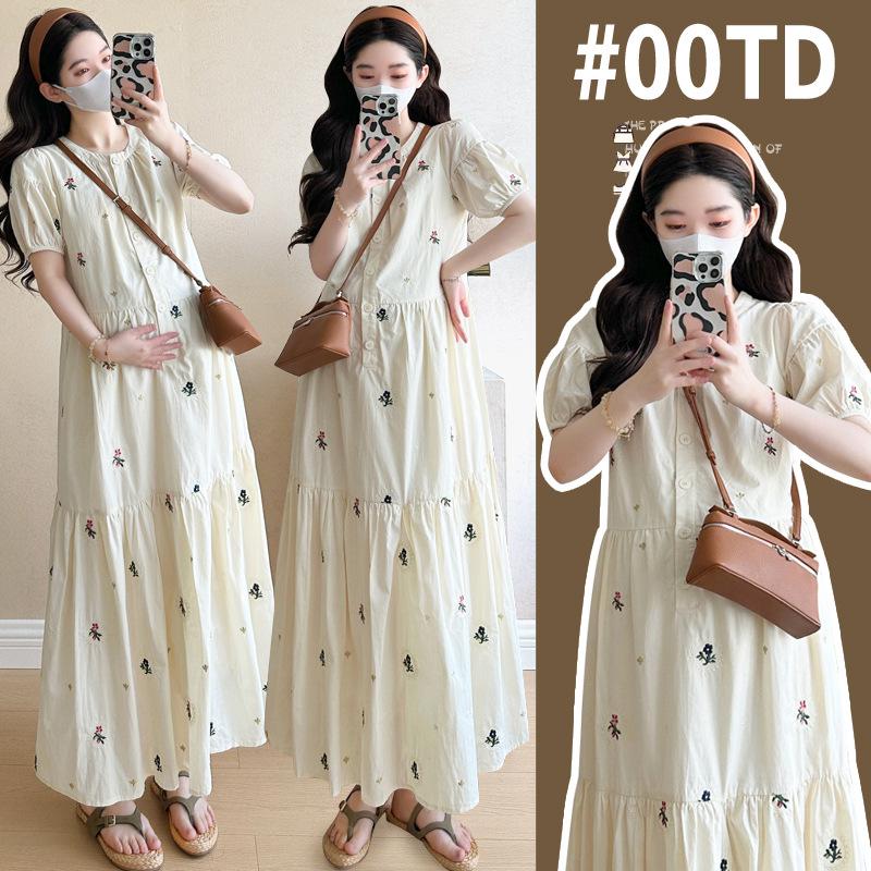 2026 Korean Style Summer Maternity Dress: Slimming, Embroidered, Sweet Temperament M