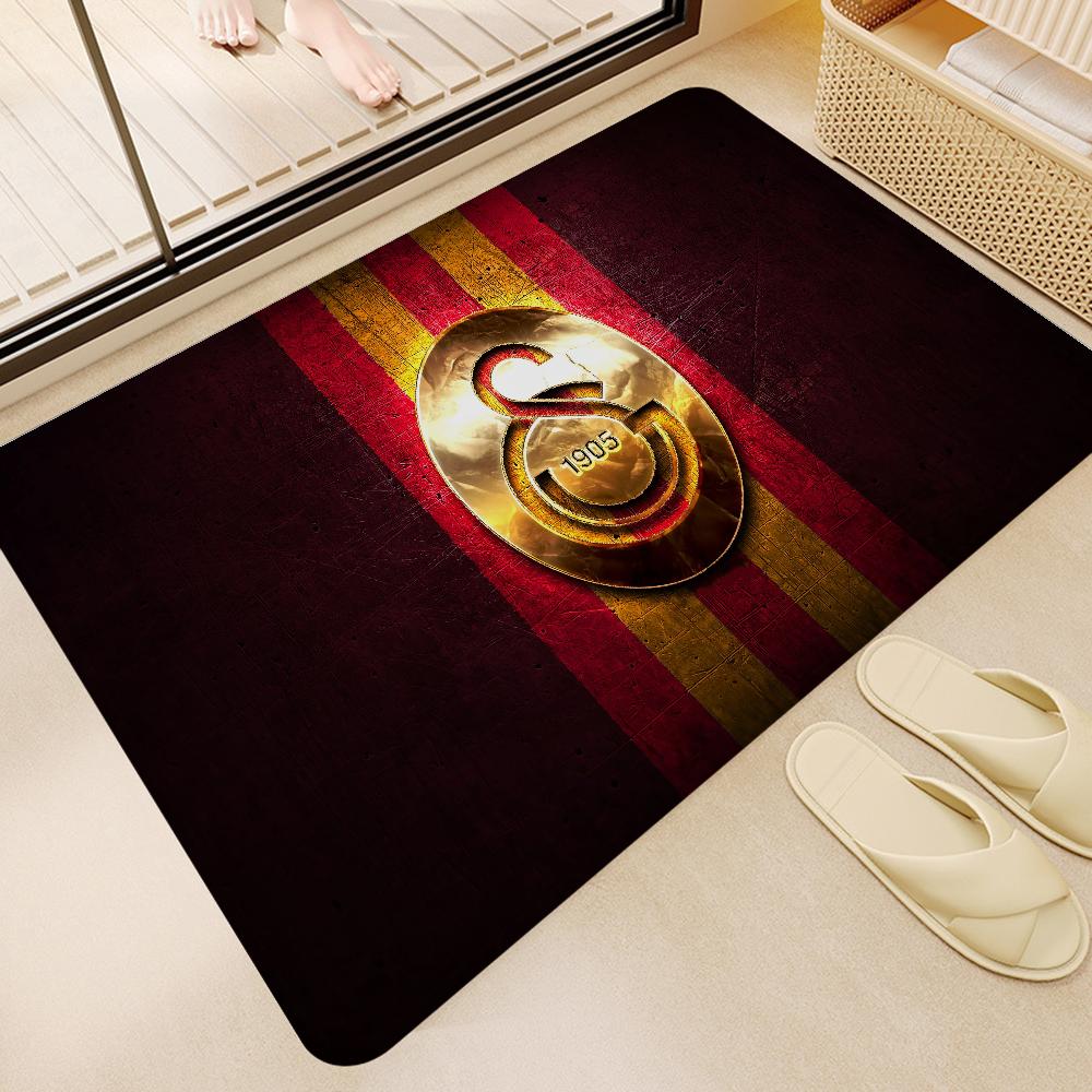1905 Galatasaray Logo Bathroom Mat INS Style Soft Bedroom Floor House Laundry Room Mat Anti-skid Welcome Doormat