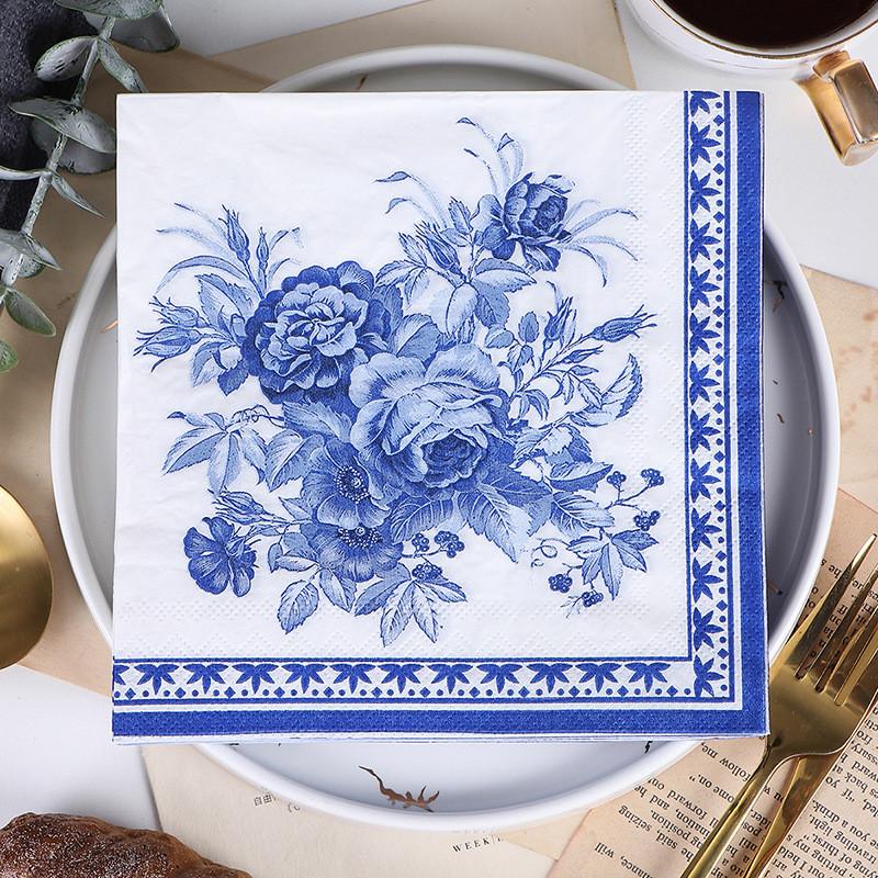 20 st/förpackning Blå Blommor Serie Papper Cocktail Fyrkantiga Middagsservetter För Bröllop Födelsedag Babyshower Dekoration
