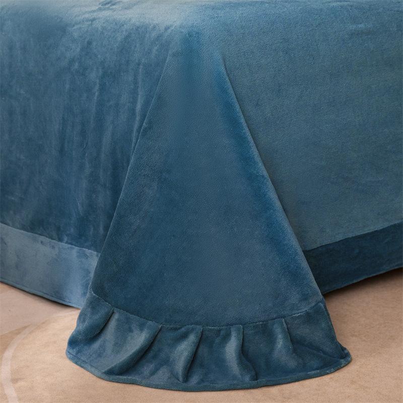 A klasės pieno aksomas keturių dalių žieminis šiltas sutirštintas dvipusis aksominis antklodės užvalkalas didelio tankio matinis vienspalvis raižytas aksomas