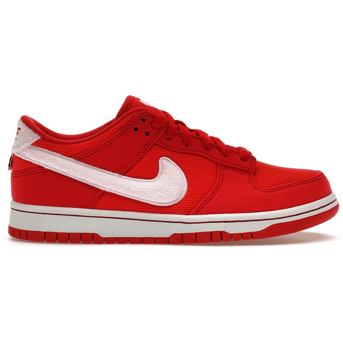 

Кроссовки Nike Dunk Low День святого Валентина (2024) (GS)(FZ3548-612) 35.5