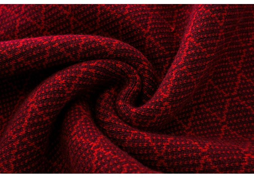Middle-aged & Elderly Couples' Red Wool Cardigan - Year of the Rat Theme, Plus Size Warmth for Women.
