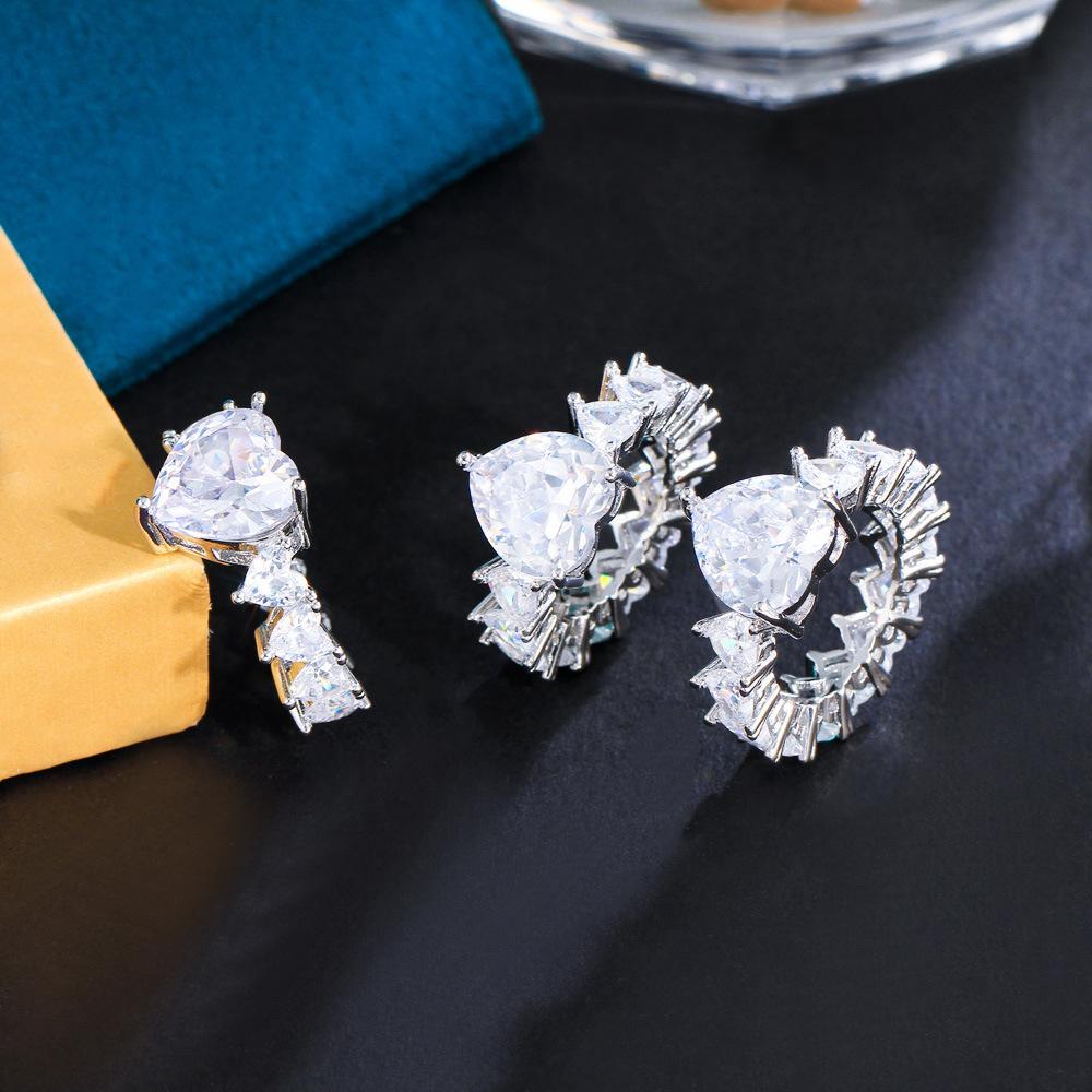 Design Heart Ring Full Of Zircon Love Ring Copper Gold Plated Jewelry Hip Hop