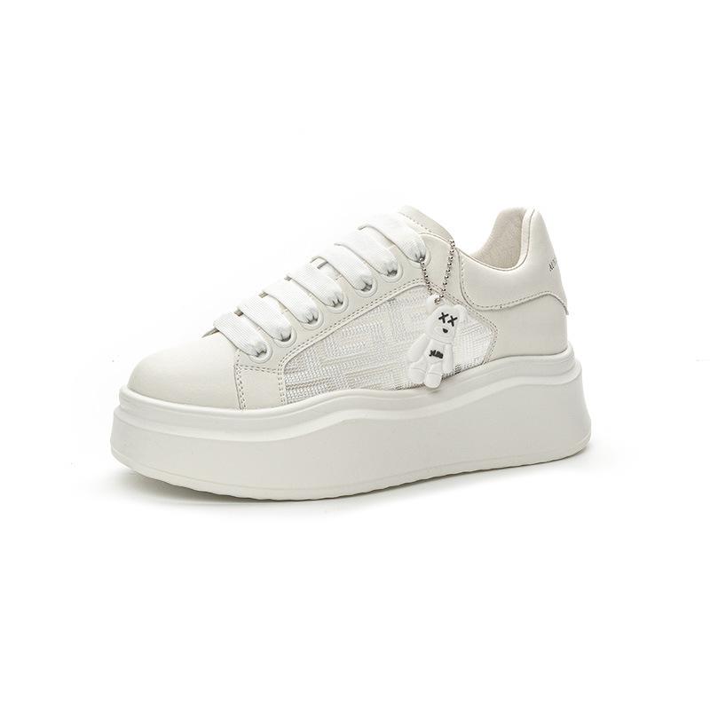 Mesh breathable casual shoes women's summer thin thick-soled heightening white shoes cartoon pendant leather single shoes